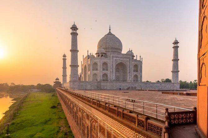 Tajmahal sunrise tour by car from delhi