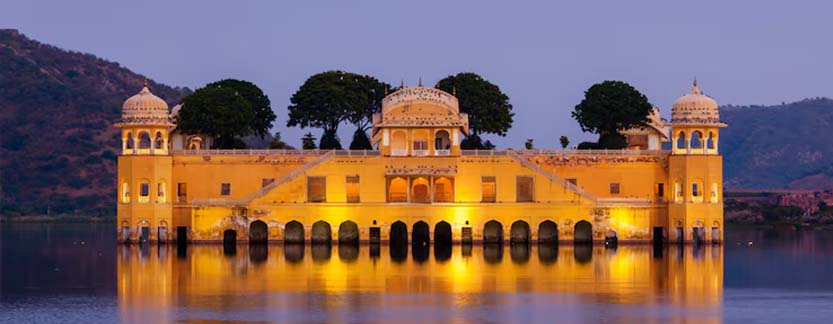 1 Day Delhi and 1 Day Jaipur Tour – By Car